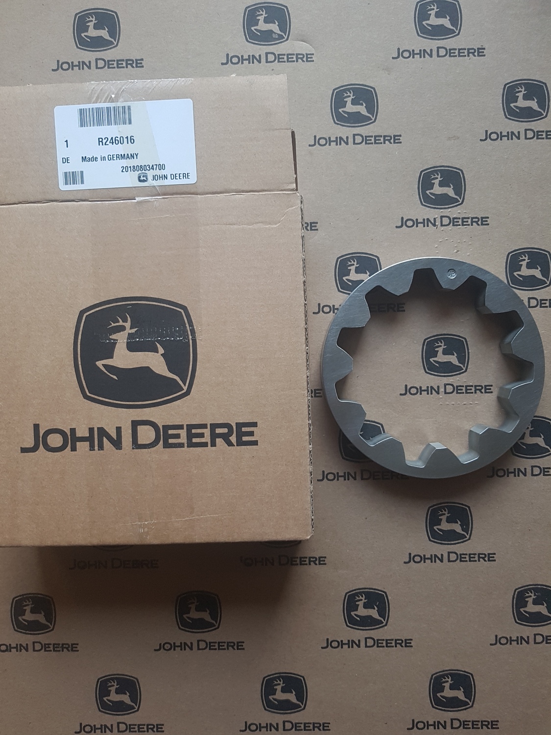 Колесо масляного насоса 17 мм John Deere R246016 (R246017)